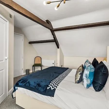 30 Percent Off The Sophisticated Abode - 3 Bed 아파트