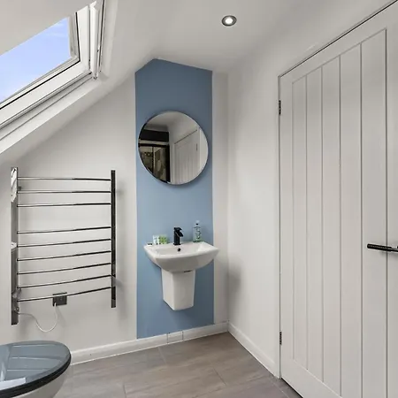 30 Percent Off The Sophisticated Abode - 3 Bed Apartamento Whitby