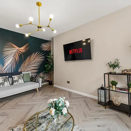 Apartment 30 Percent Off The Sophisticated Abode - 3 Bed Whitby