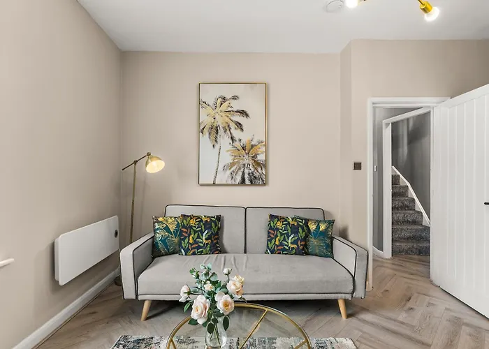 30 Percent Off The Sophisticated Abode - 3 Bed *